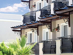 Bina Güneş Cam Balkon İzmir Gökyüzü Ferforje Pencere