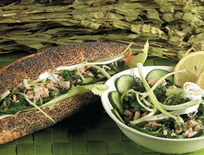 yemek kitap ekmek susam salata serhat gökçaylar still life limon salatalık ton balığı